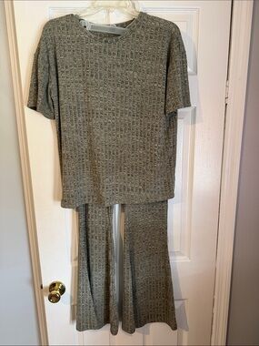Comfy Two-Piece Set Size Small